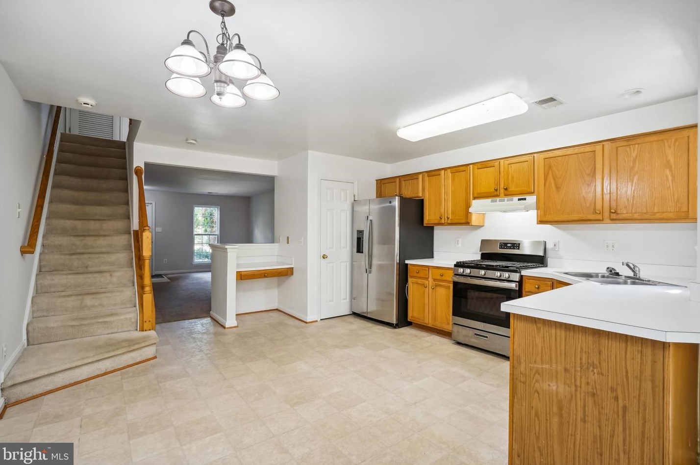 13491 Colesmire Gate Way, Bristow VA  20136-1780 exterior