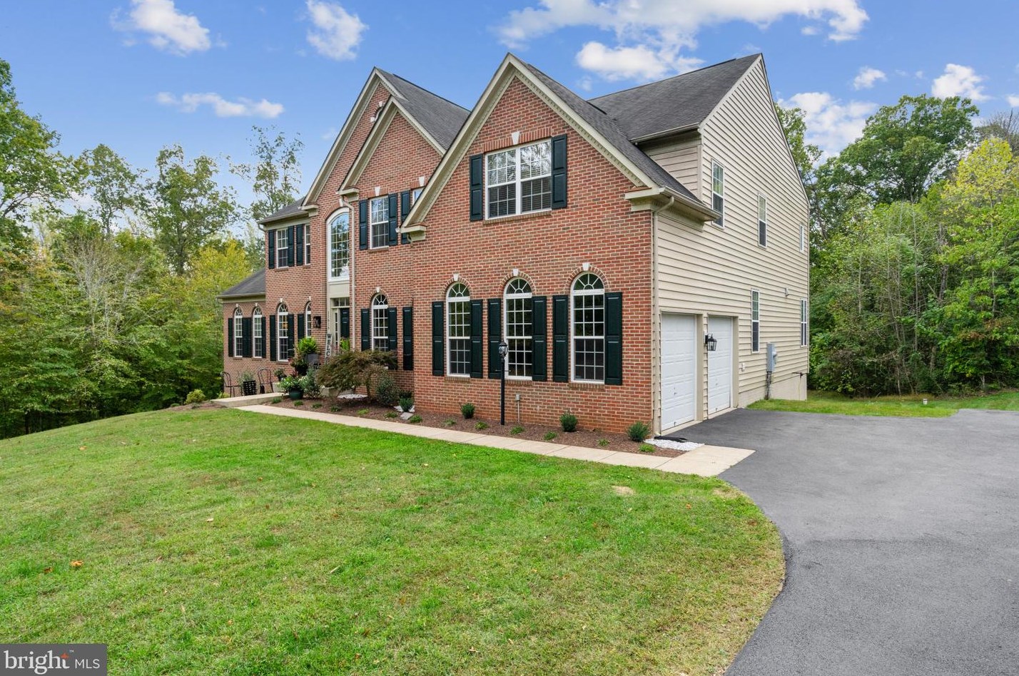 11616 Lakeway Dr, Manassas VA  20112-4541 exterior