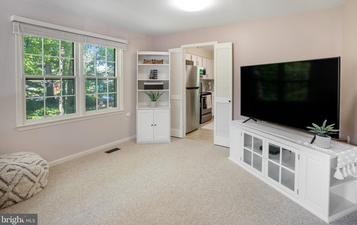 11324 Cromwell Ct, Woodbridge VA  22192-1129 exterior