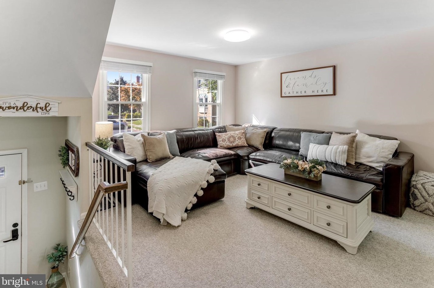 11324 Cromwell Ct, Woodbridge VA  22192-1129 exterior