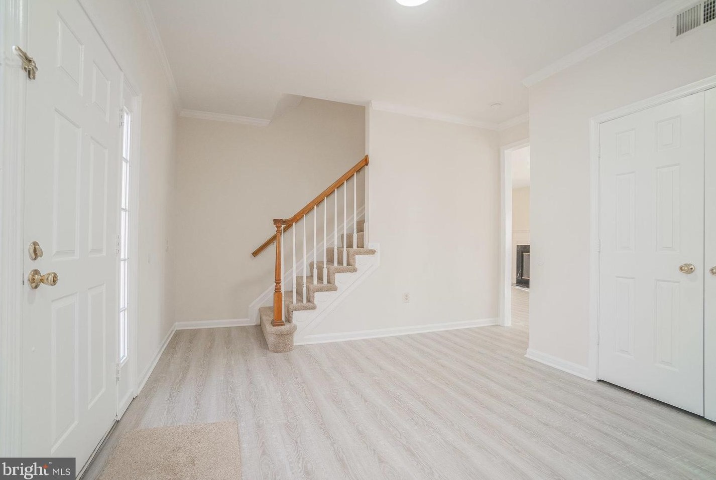 13116 Holly Leaf Ct, Woodbridge, VA 22192