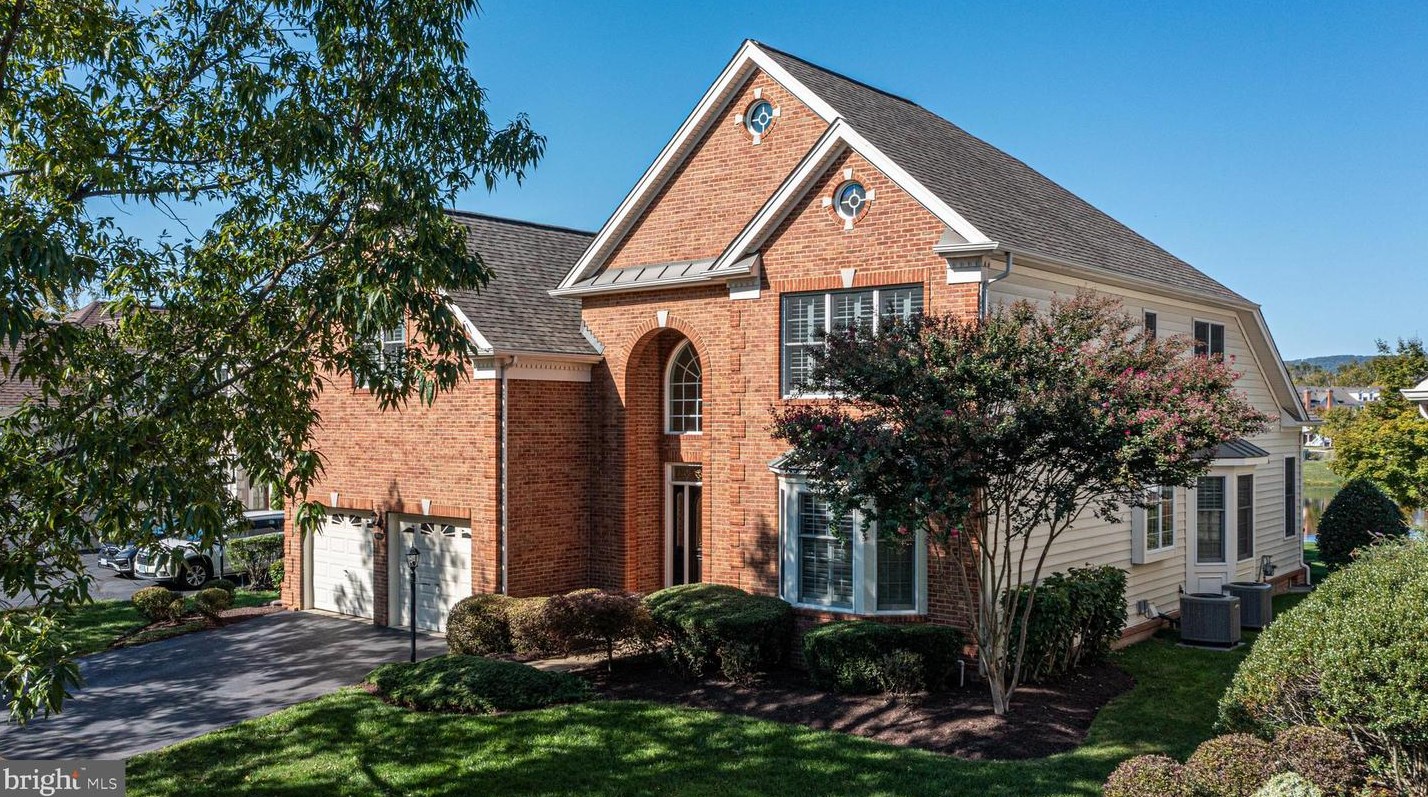 5016 Shortgrass Ln, Haymarket, VA 20169