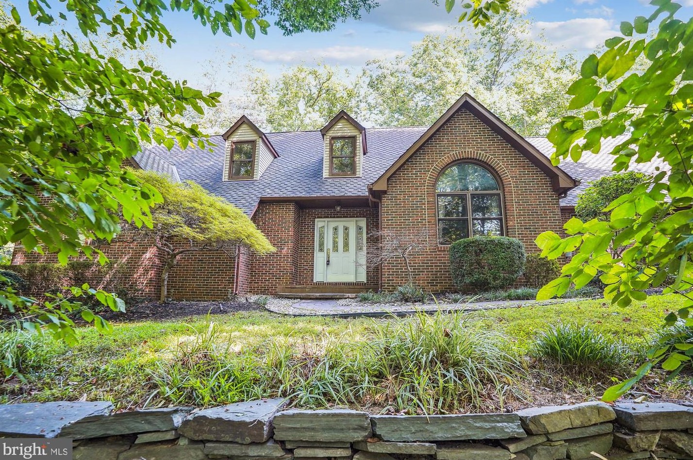 13872 Amy Ln, Nokesville, VA 20181