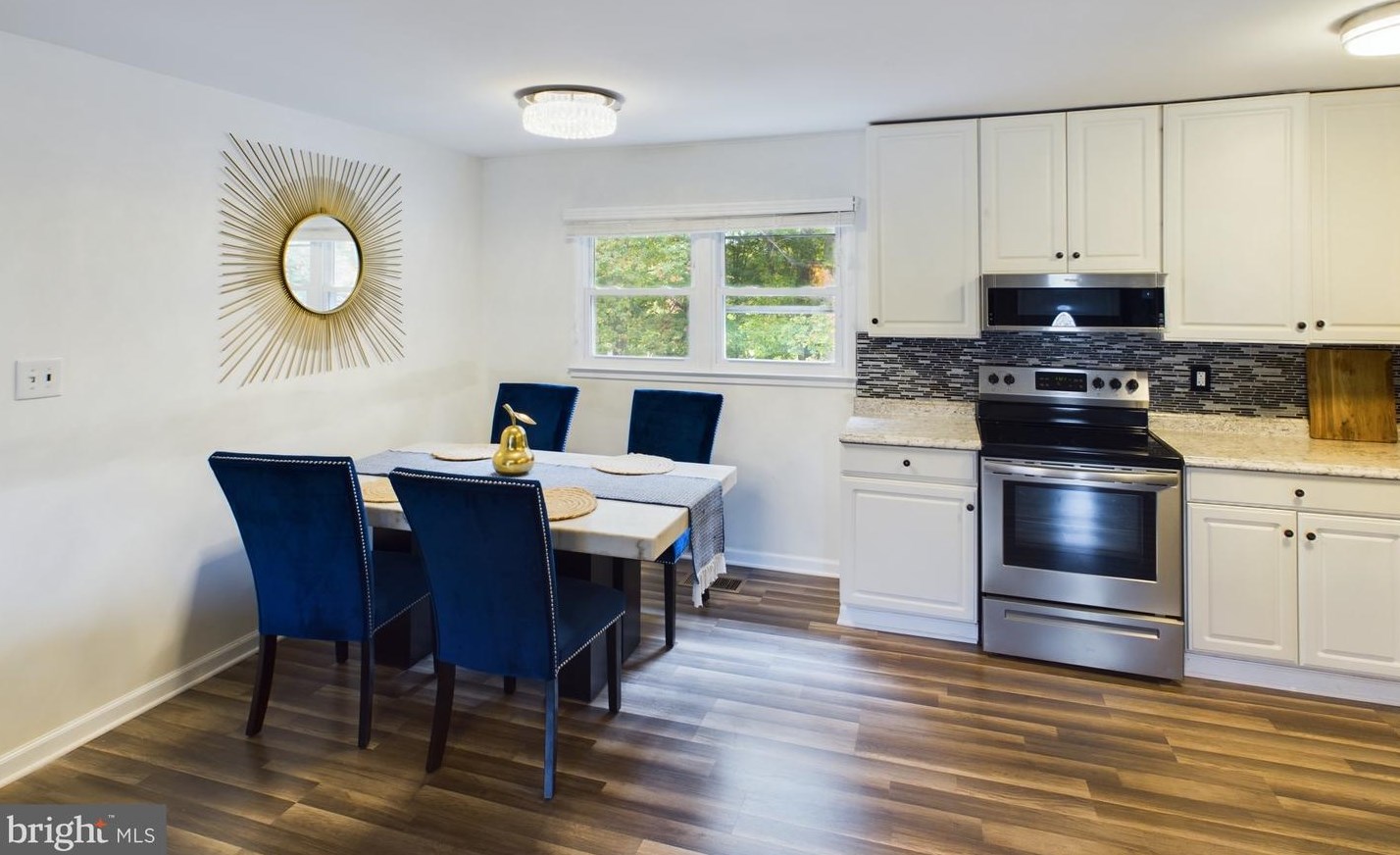 4801 Kempair Dr, Woodbridge VA  22193-4632 exterior