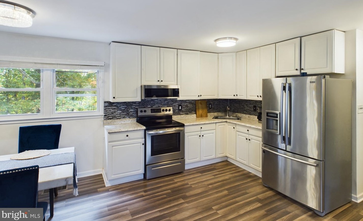 4801 Kempair Dr, Woodbridge VA  22193-4632 exterior