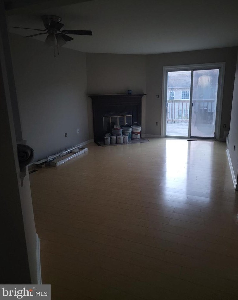 15370 Gatehouse Ter, Woodbridge, VA 22191