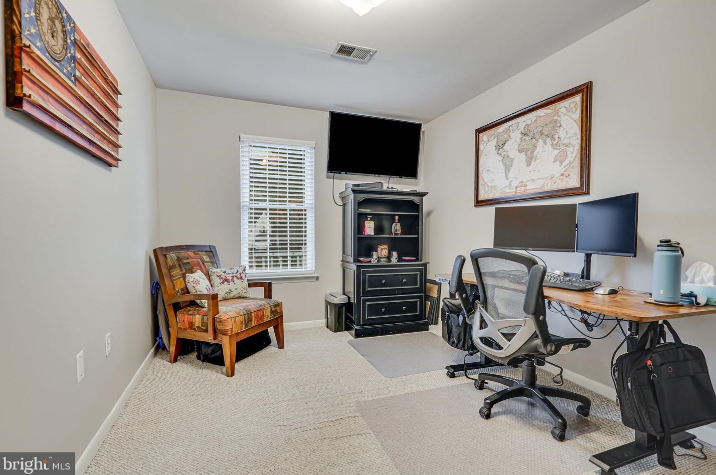 13464 Photo Dr, Woodbridge VA  22193-3930 exterior