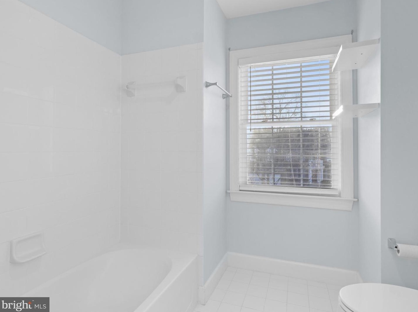 5996 Twin Branch Ct, Haymarket VA  20169-3323 exterior