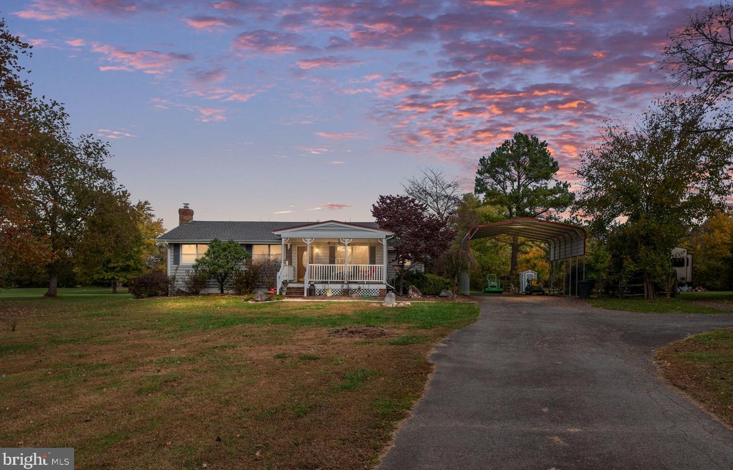 13205 Aden Rd, Nokesville, VA 20181