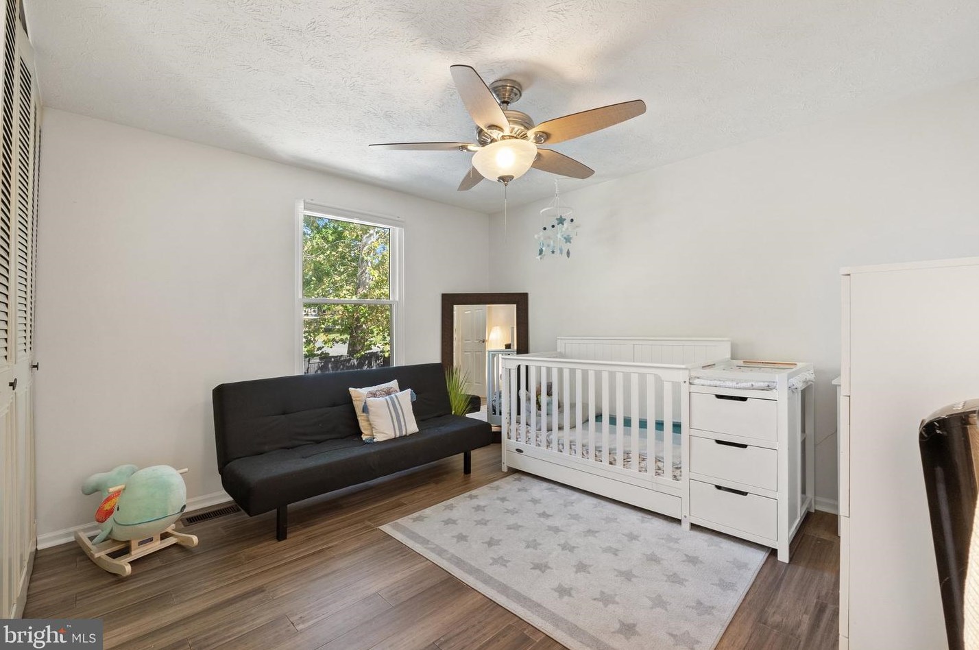 4562 Rincon Pl, Dumfries VA  22025-1044 exterior