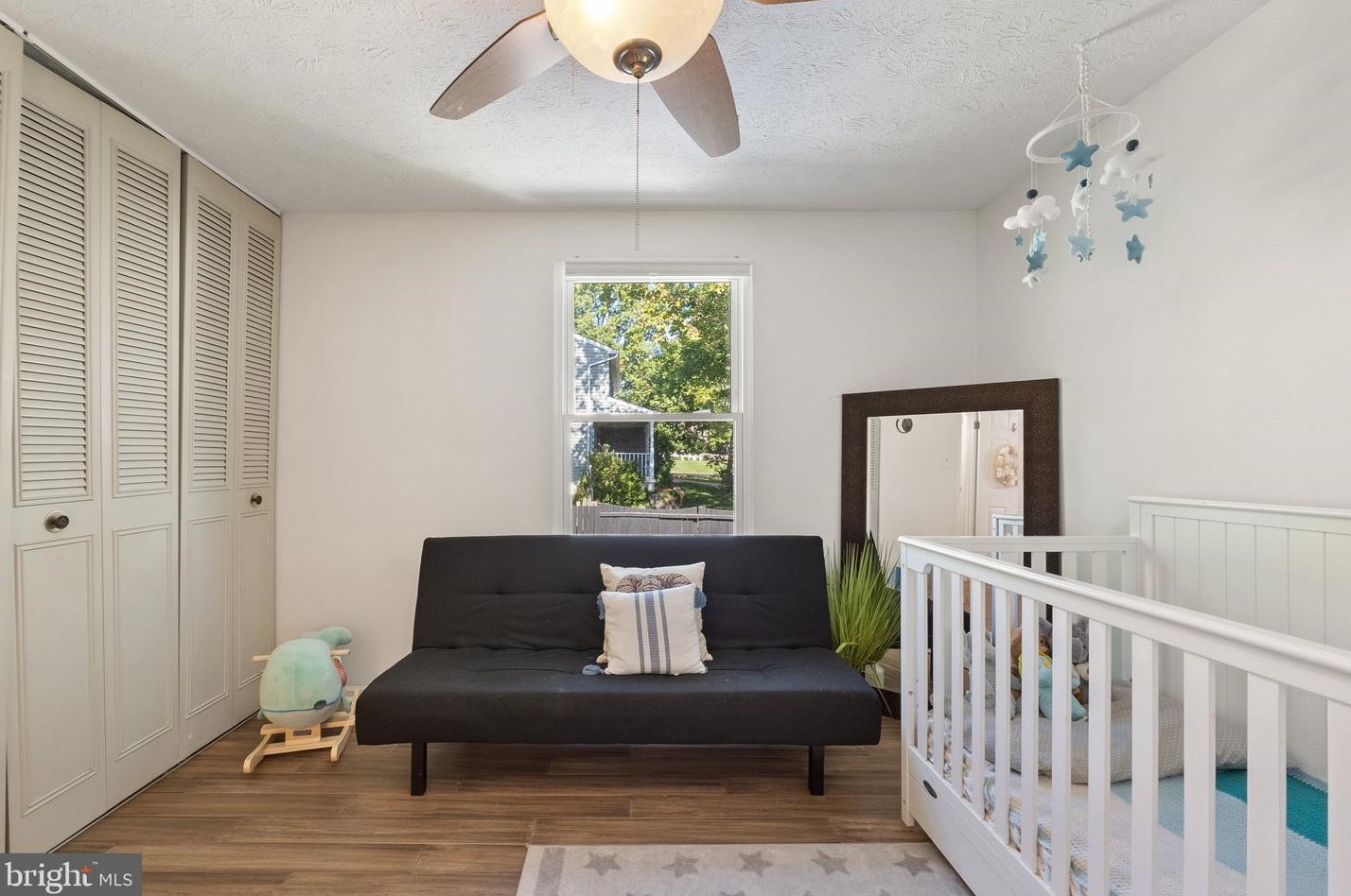 4562 Rincon Pl, Dumfries VA  22025-1044 exterior