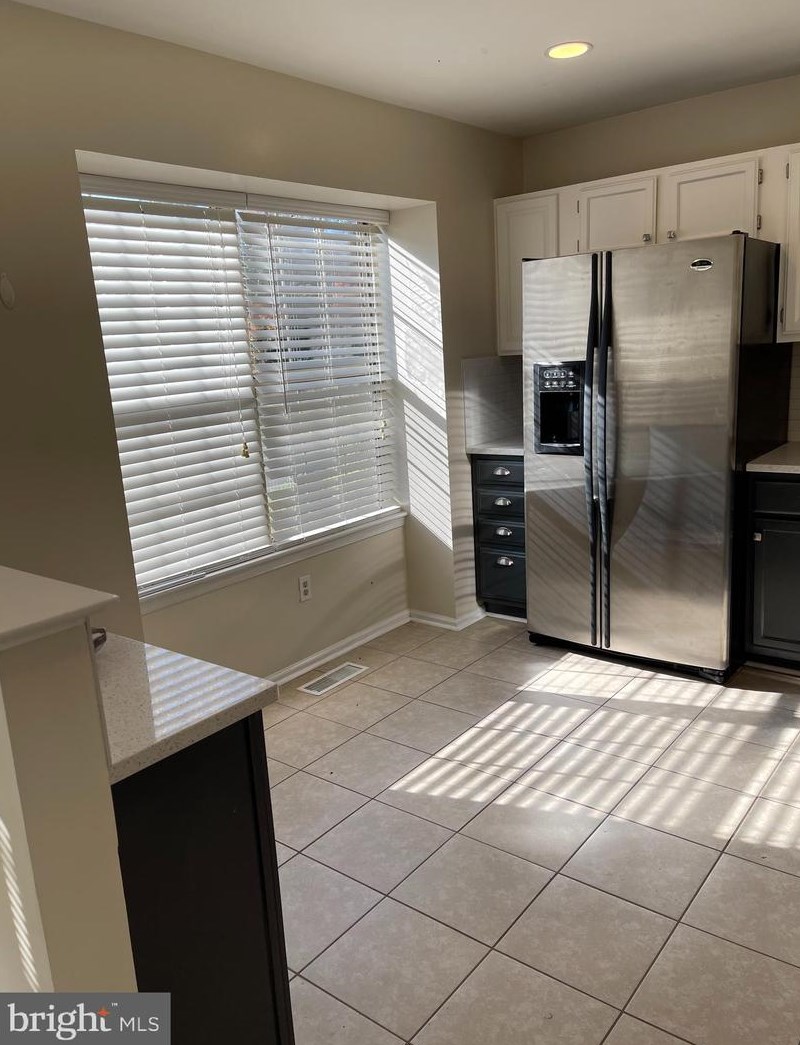 8508 Charnwood Ct, Manassas VA  20111-1755 exterior