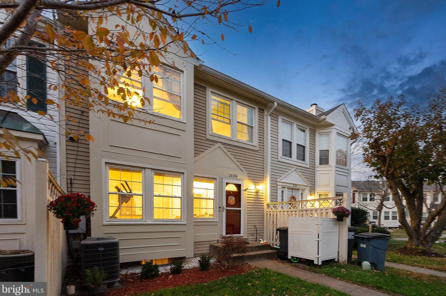 12134 Salemtown Dr, Woodbridge, VA 22192