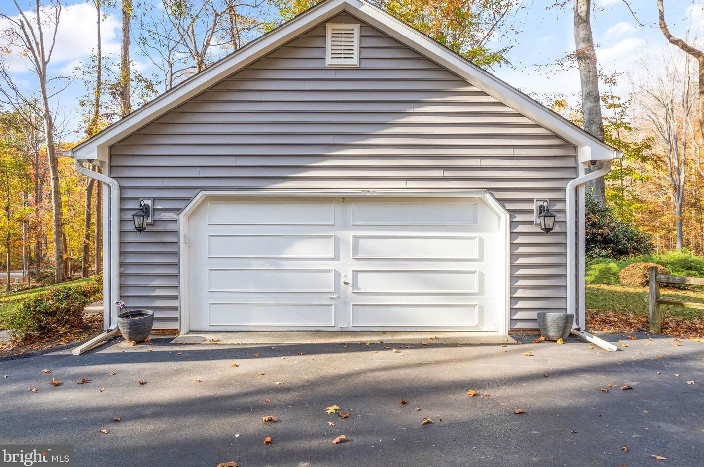 8084 Counselor Rd, Manassas VA  20112-4752 exterior