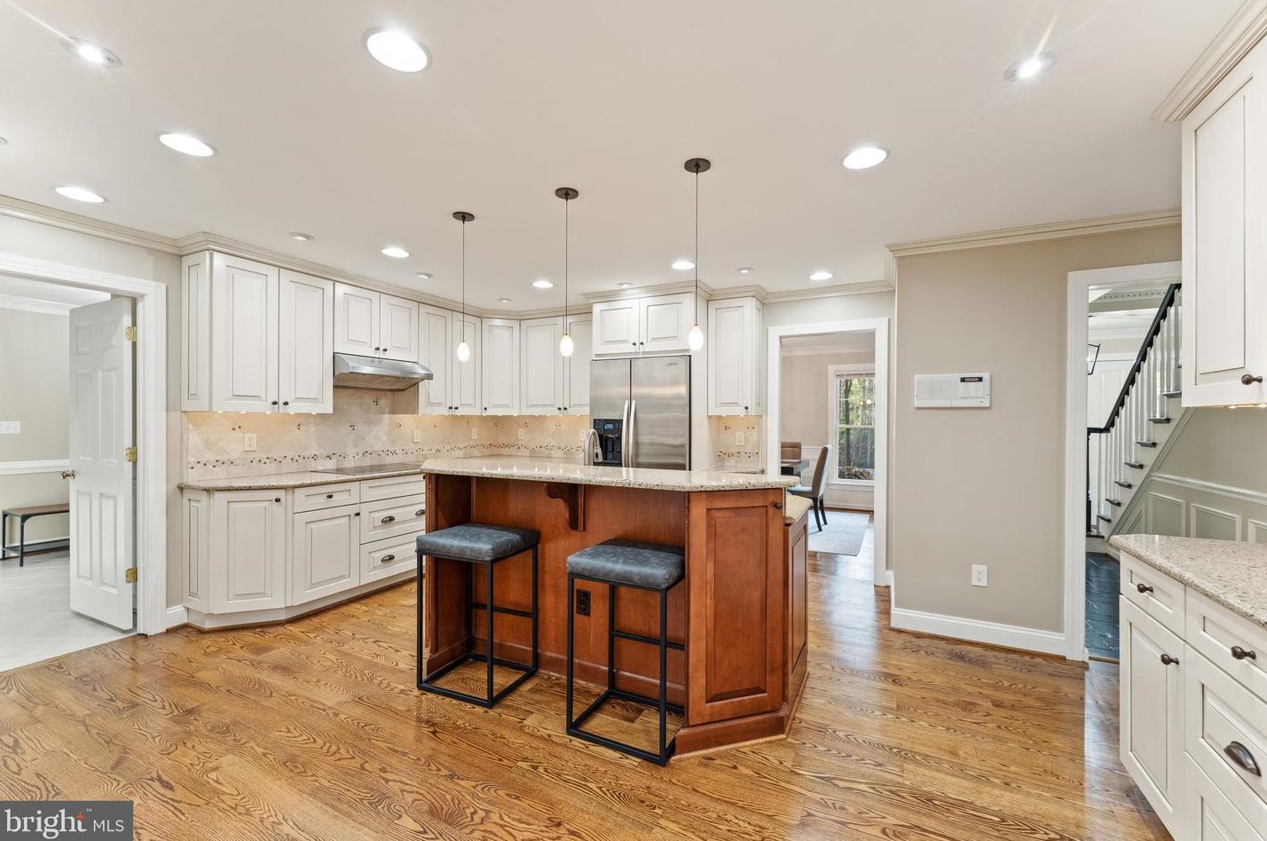 8084 Counselor Rd, Manassas VA  20112-4752 exterior