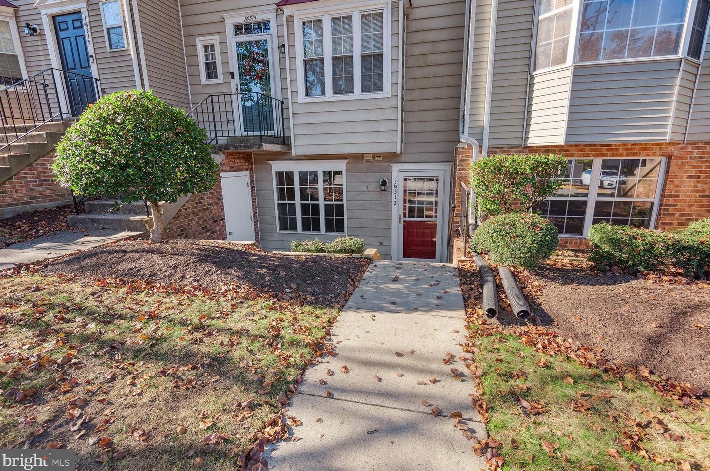 16312 Taconic Cir, Dumfries, VA 22025