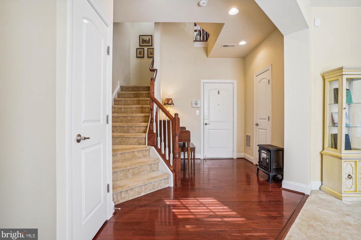 15956 Greymill Manor Dr, Haymarket, VA 20169