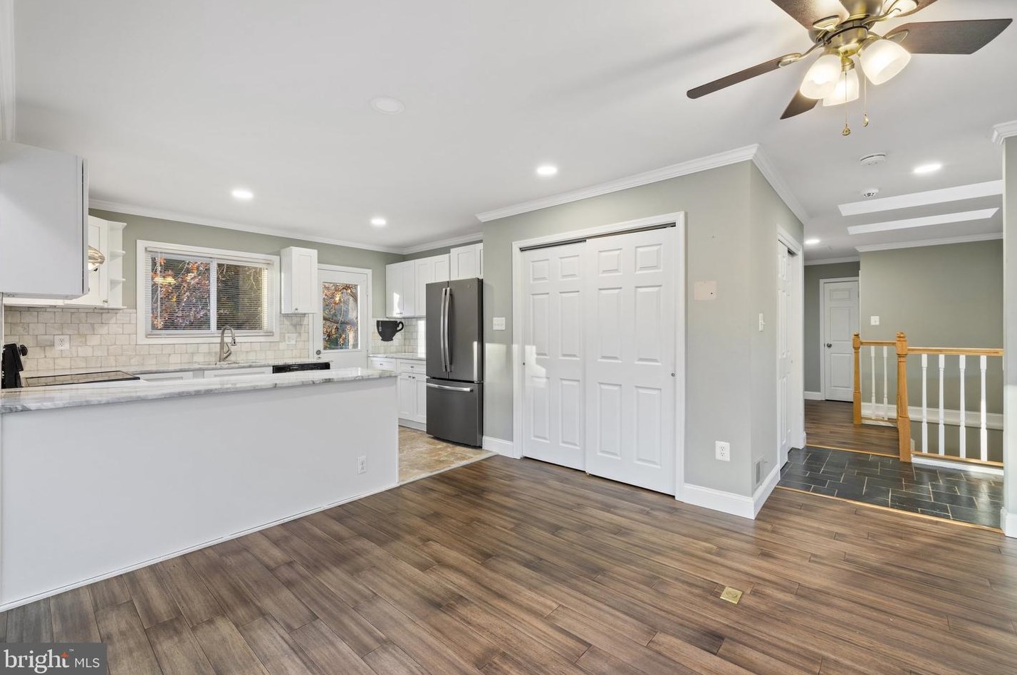8110 King Arthurs Ct, Manassas VA  20112-3522 exterior