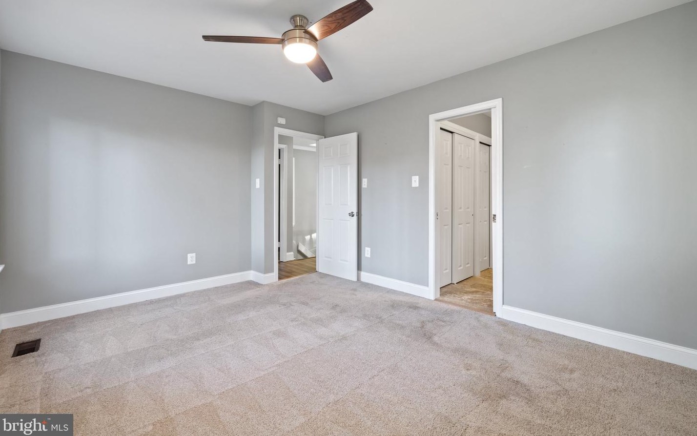 8110 King Arthurs Ct, Manassas VA  20112-3522 exterior
