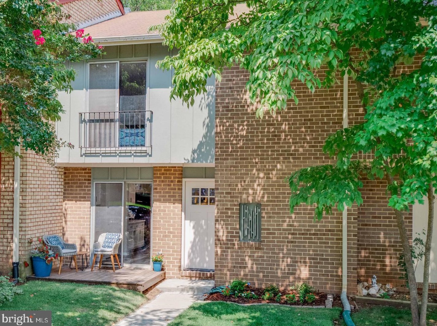 12755 Gazebo Ct, Woodbridge, VA 22192