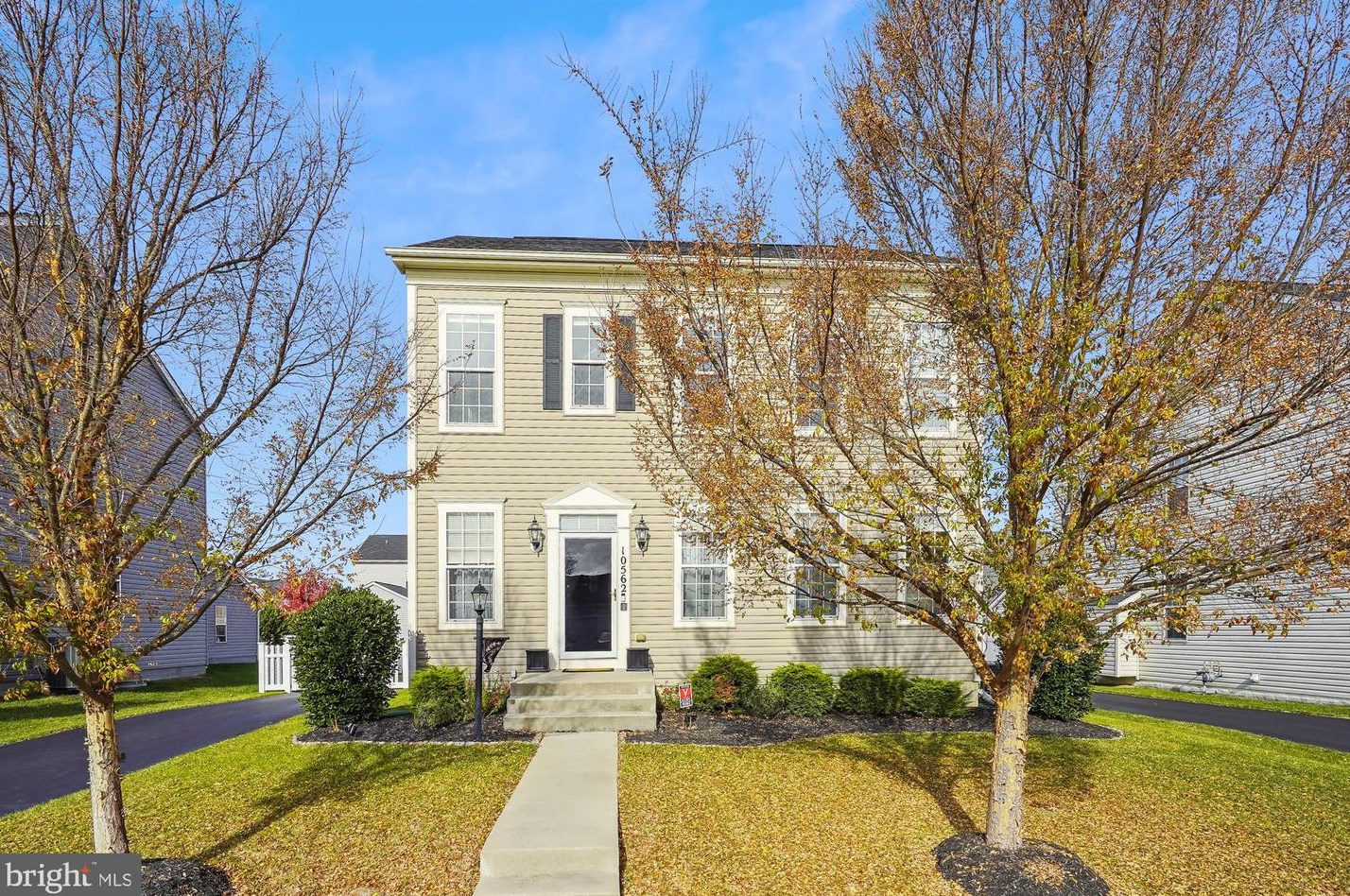 10562 Bittersweet Ln, Bristow, VA 20136