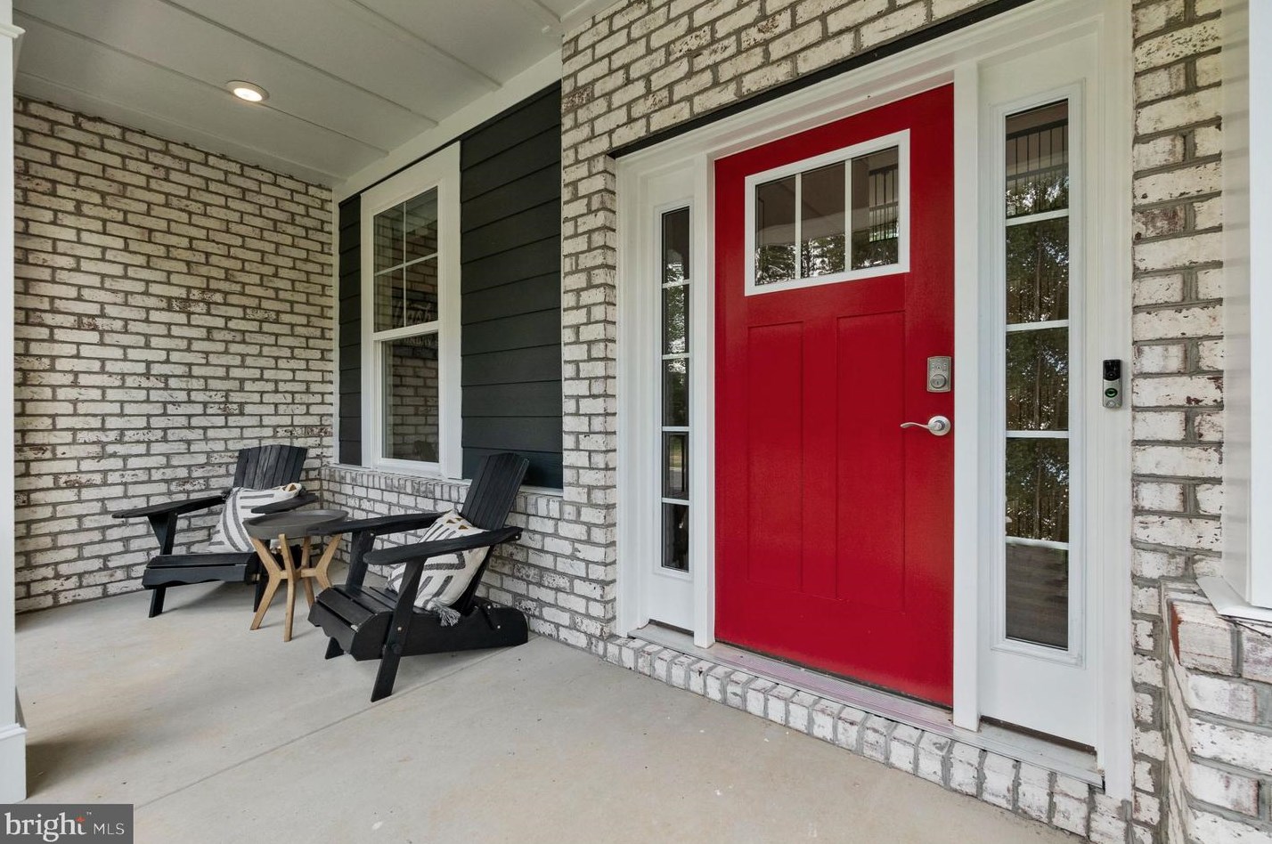 12100 Parkgate Dr, Nokesville, VA 20181