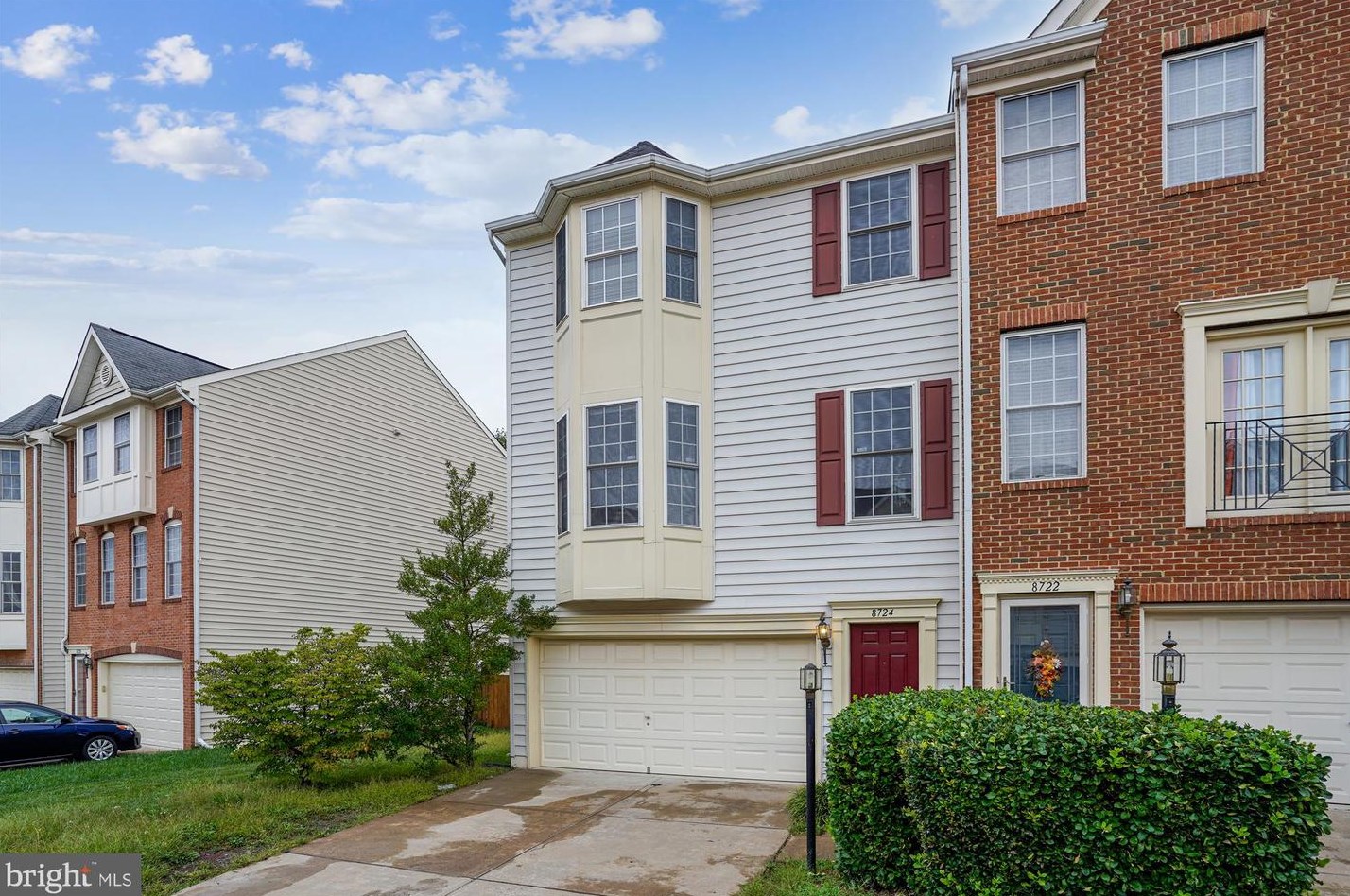 8724 Phipps Farm Way, Manassas VA  20109-4831 exterior