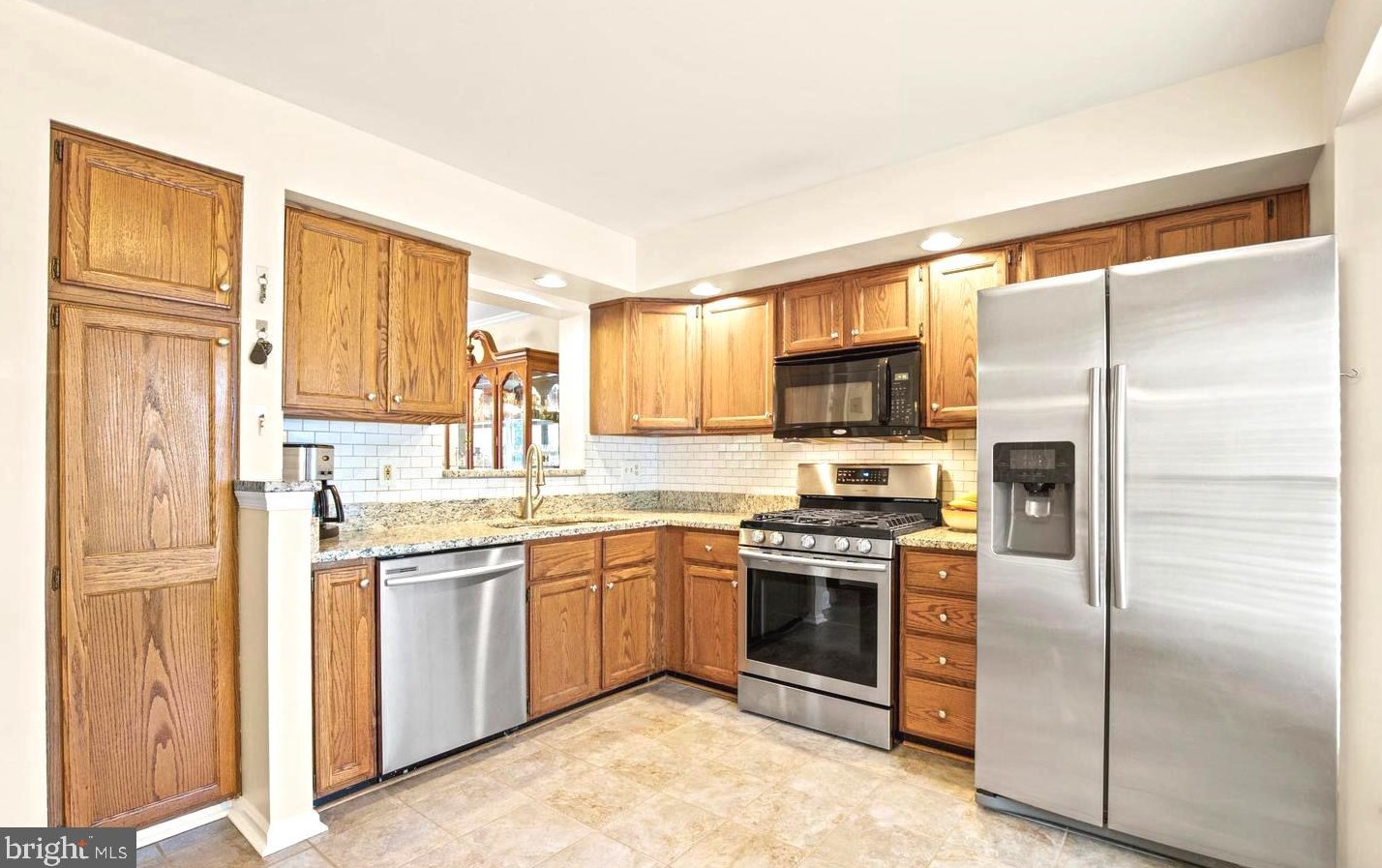 10646 Winfield Loop, Manassas VA  20109-8229 exterior