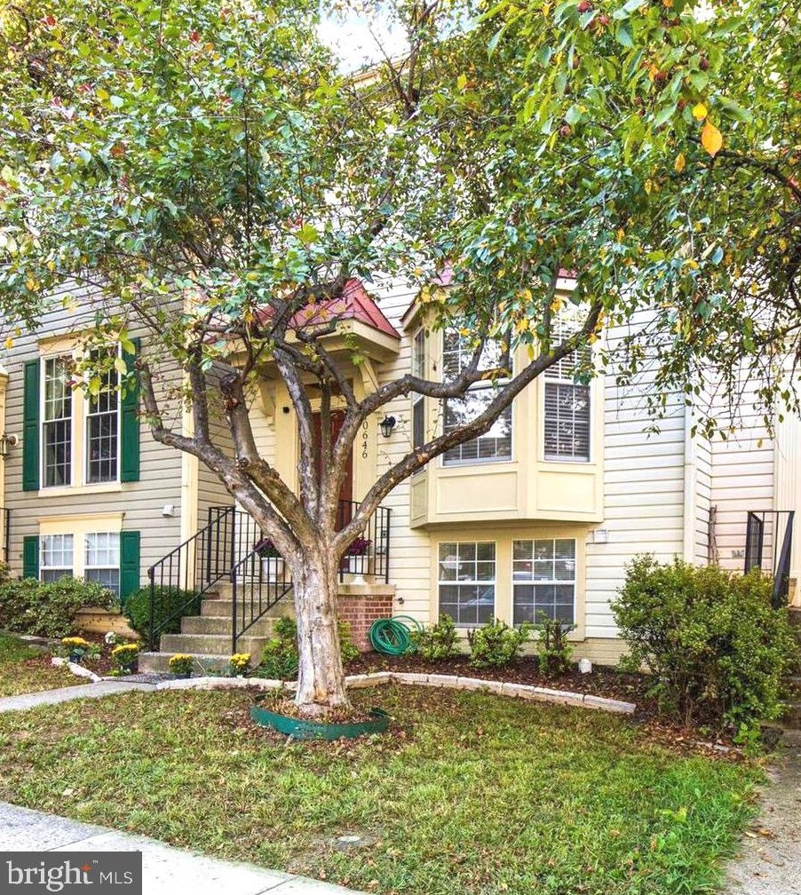 10646 Winfield Loop, Manassas VA  20109-8229 exterior