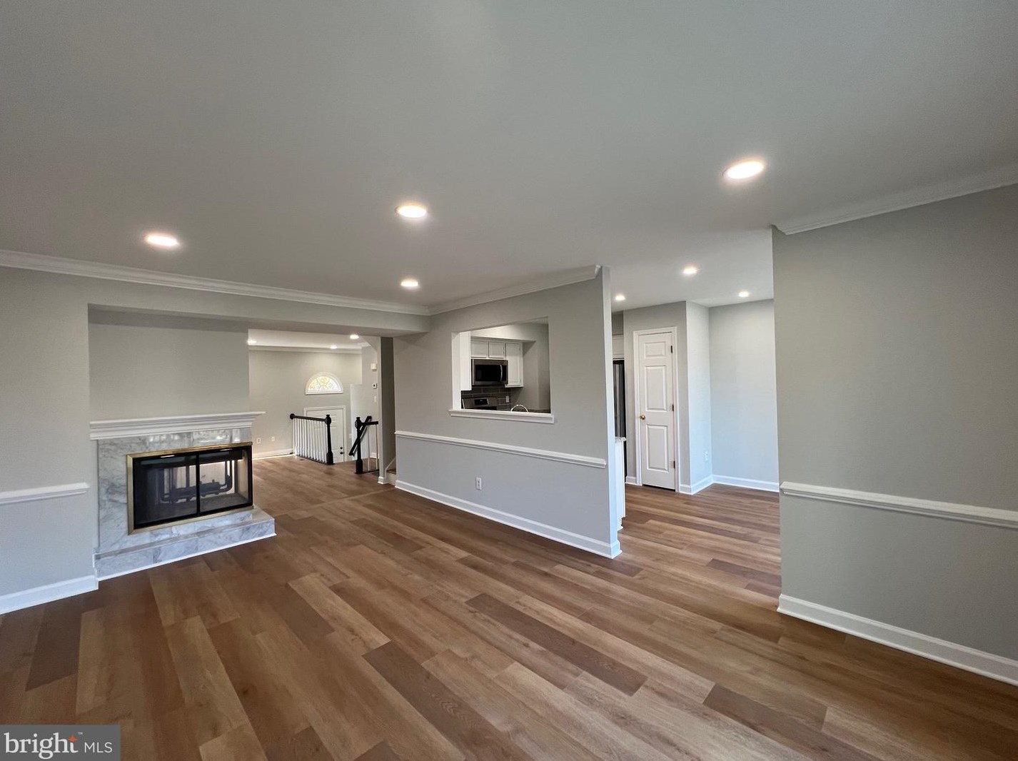 4131 Bancroft Ln, Woodbridge, VA 22192