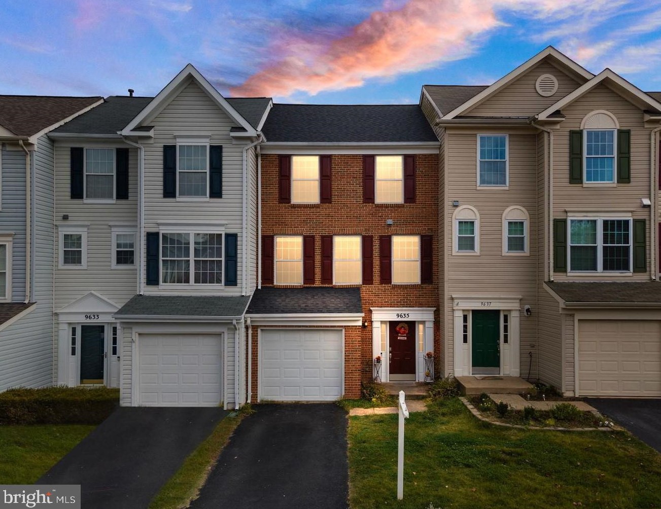9635 Bedder Stone Pl, Bristow, VA 20136