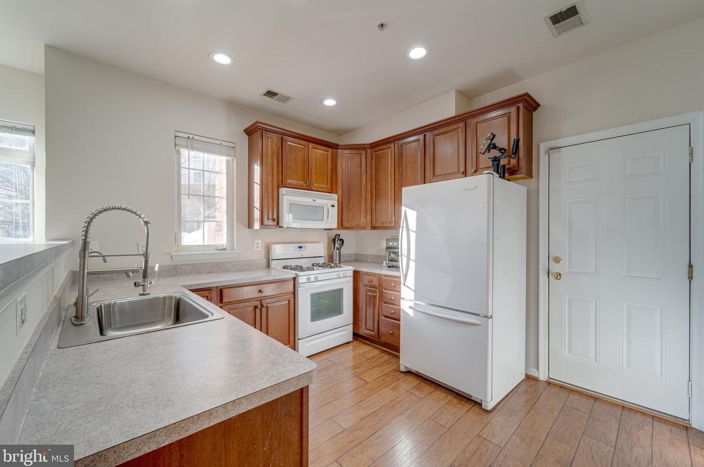 14462 Village High Street, Gainesville, VA 20155