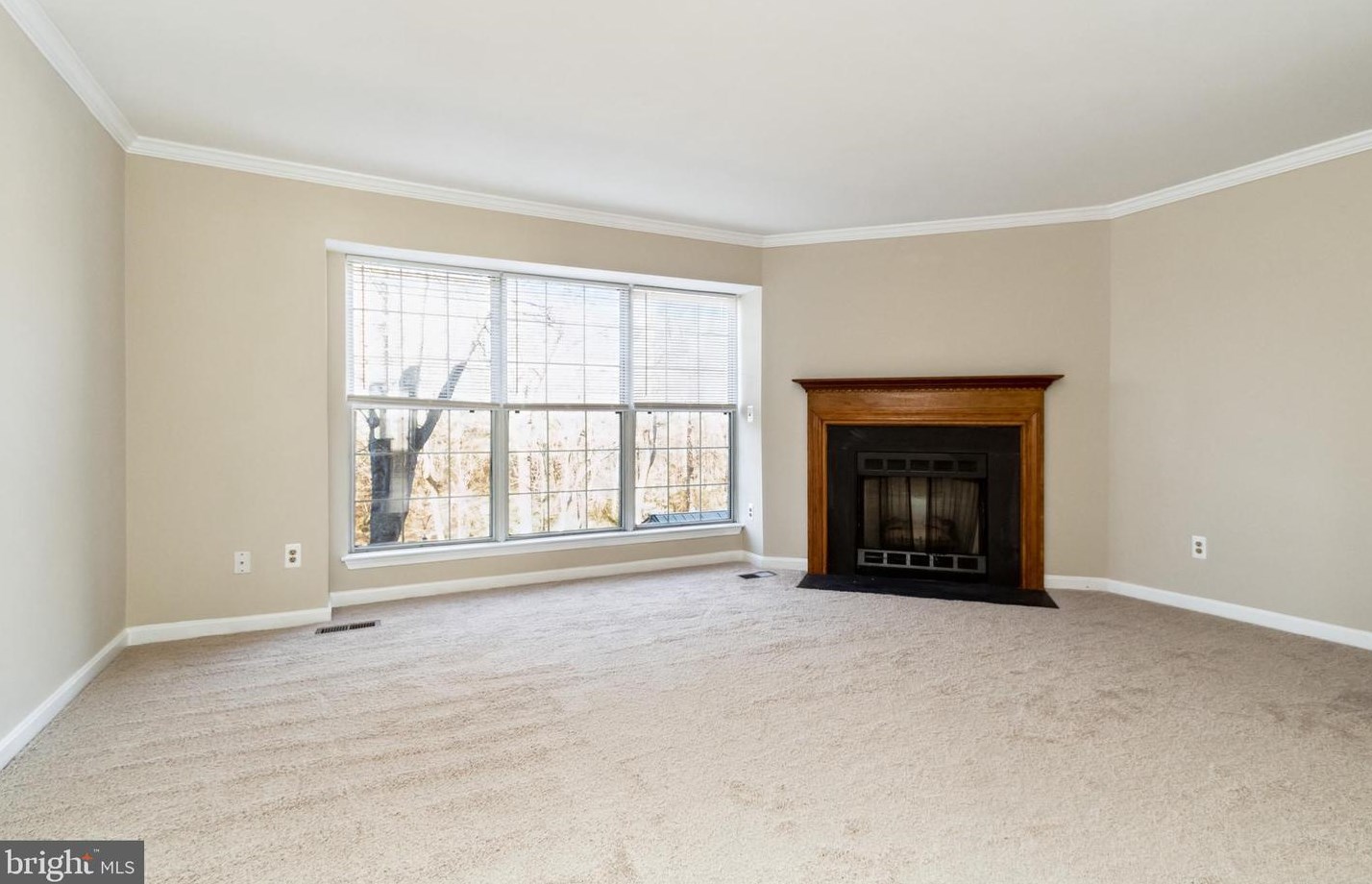 6204 Trident Ln, Woodbridge, VA 22193