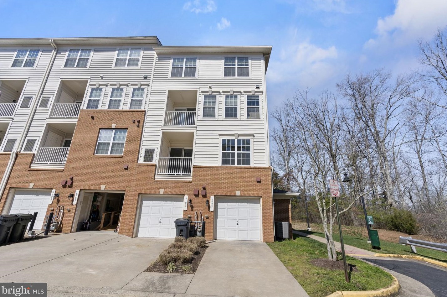 6099 Aster Haven Cir, Haymarket, VA 20169-6255