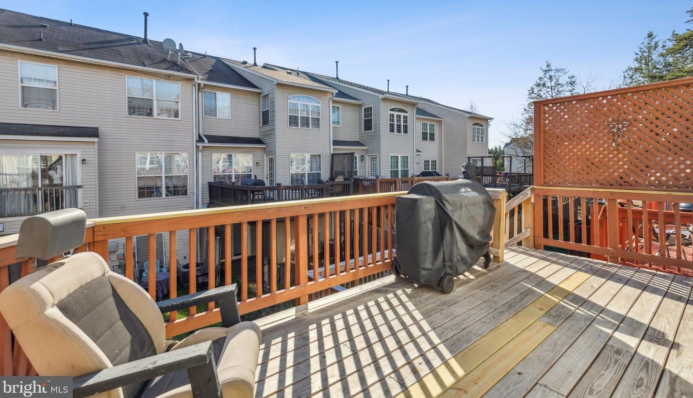 11083 Doubleday Ln, Manassas VA  20109-8273 exterior