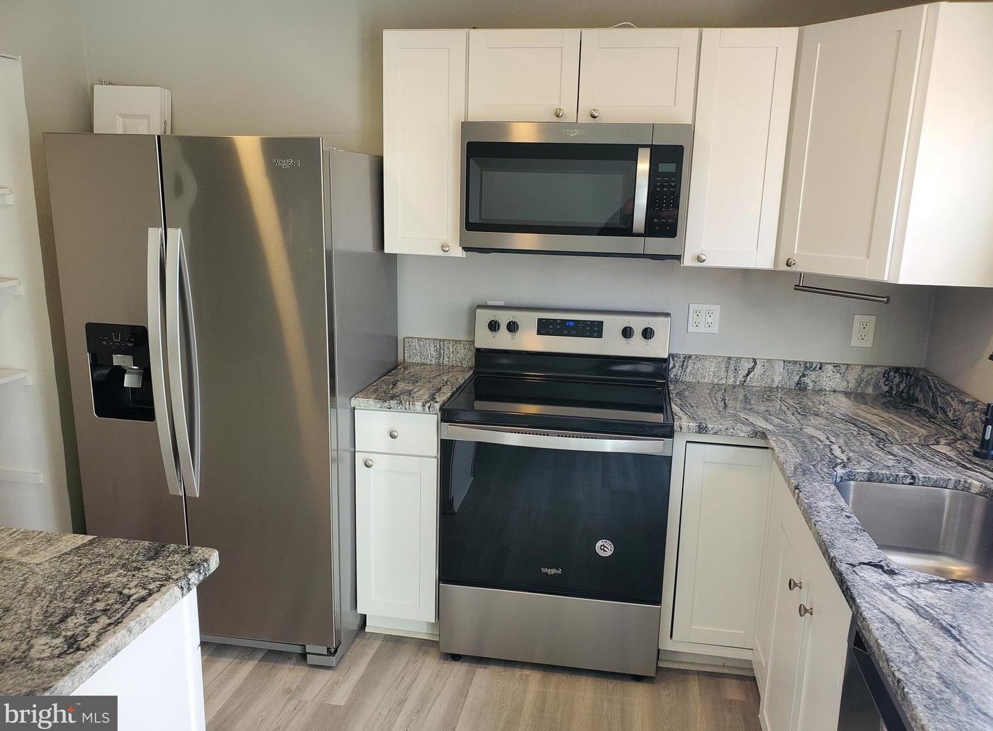 2883 Gloucester Ct, Woodbridge, VA 22191