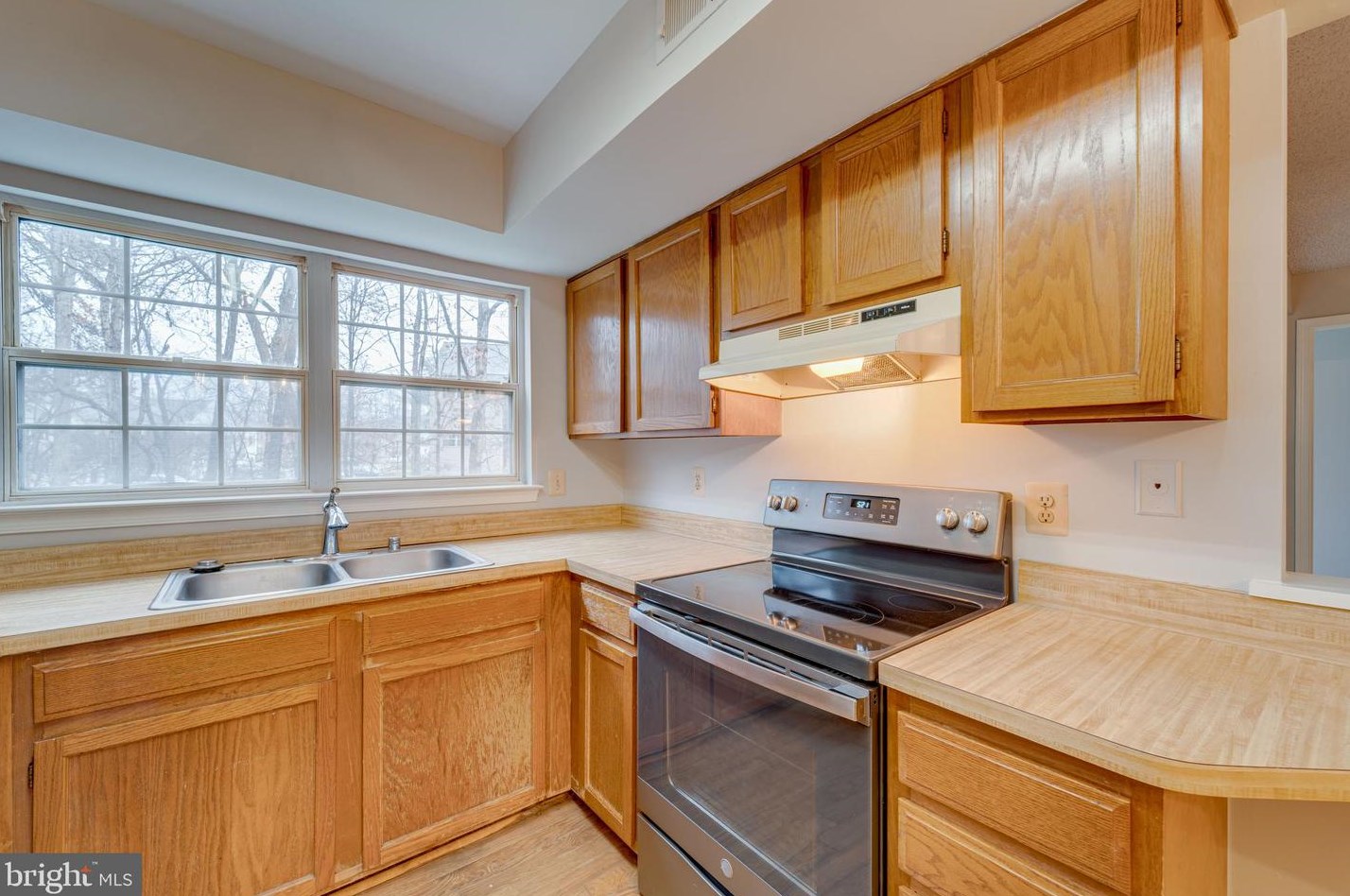 12125 Chaucer Ln #12125, Woodbridge, VA 22192