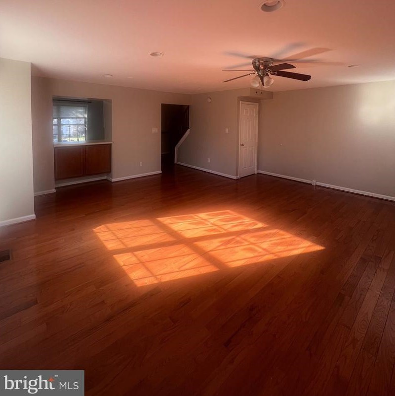 7419 Courtland Cir, Manassas VA  20111-1750 exterior