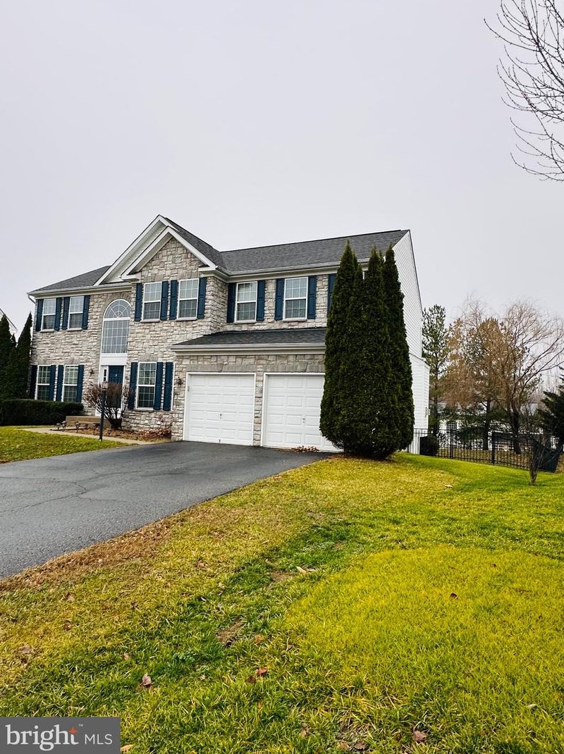 16162 Eagle Beak Cir, Woodbridge, VA 22191