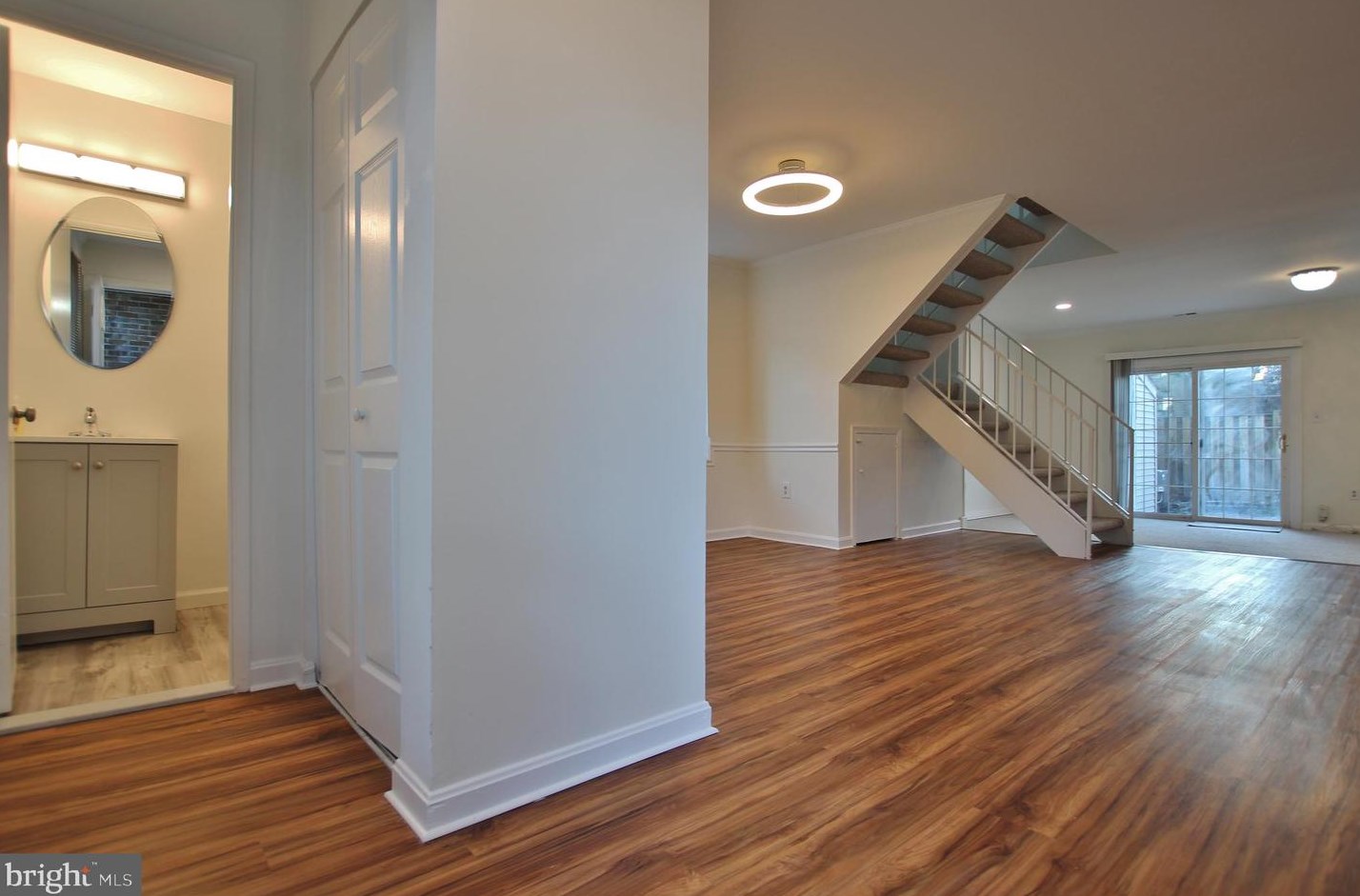 7516 Clemson Ct, Manassas VA  20109-7201 exterior