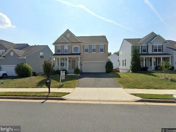 15113 Santander Dr, Gainesville, VA 20155
