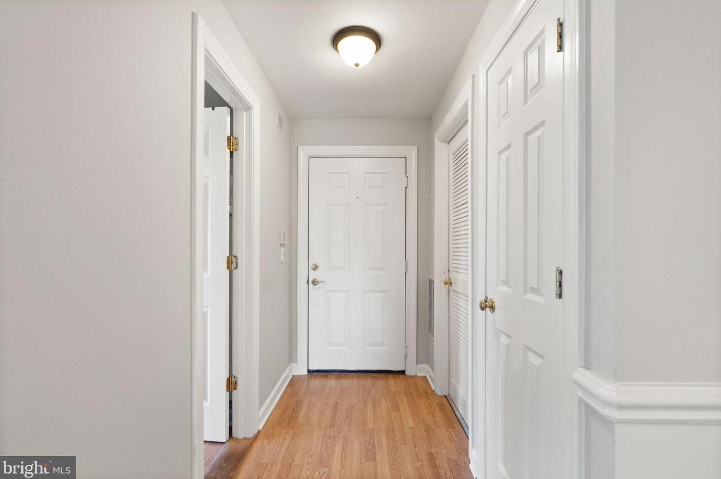 8115 Lacy Dr #204, Manassas, VA 20109
