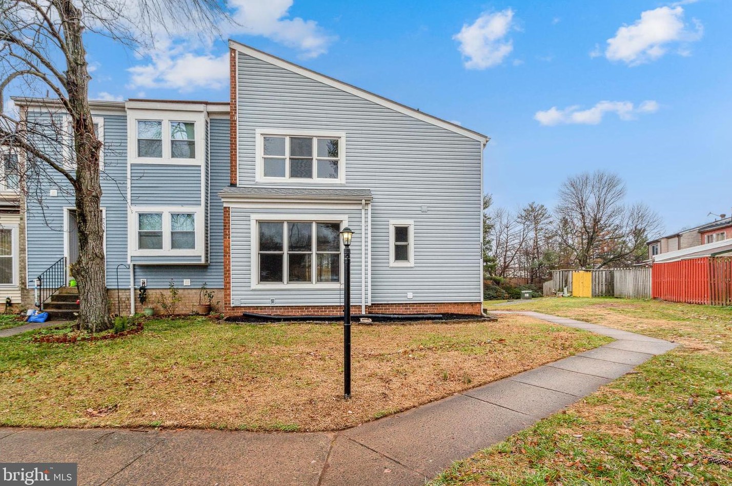 7535 Sage St, Manassas VA  20109-7211 exterior
