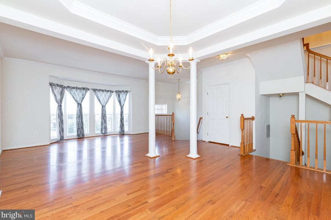 18238 Camdenhurst Dr, Gainesville, VA 20155