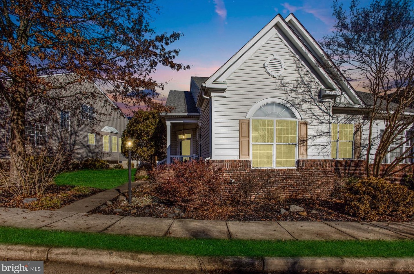9741 Craighill Dr, Bristow, VA 20136