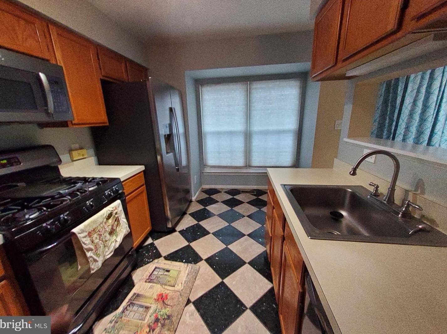 17023 Point Pleasant Ln, Dumfries VA  22026-3245 exterior