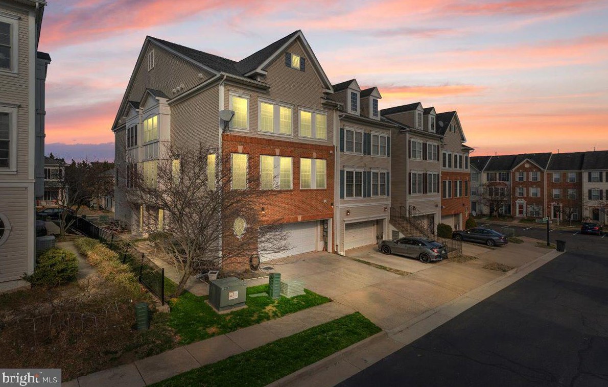 12756 Brewland Way, Bristow, VA 20136