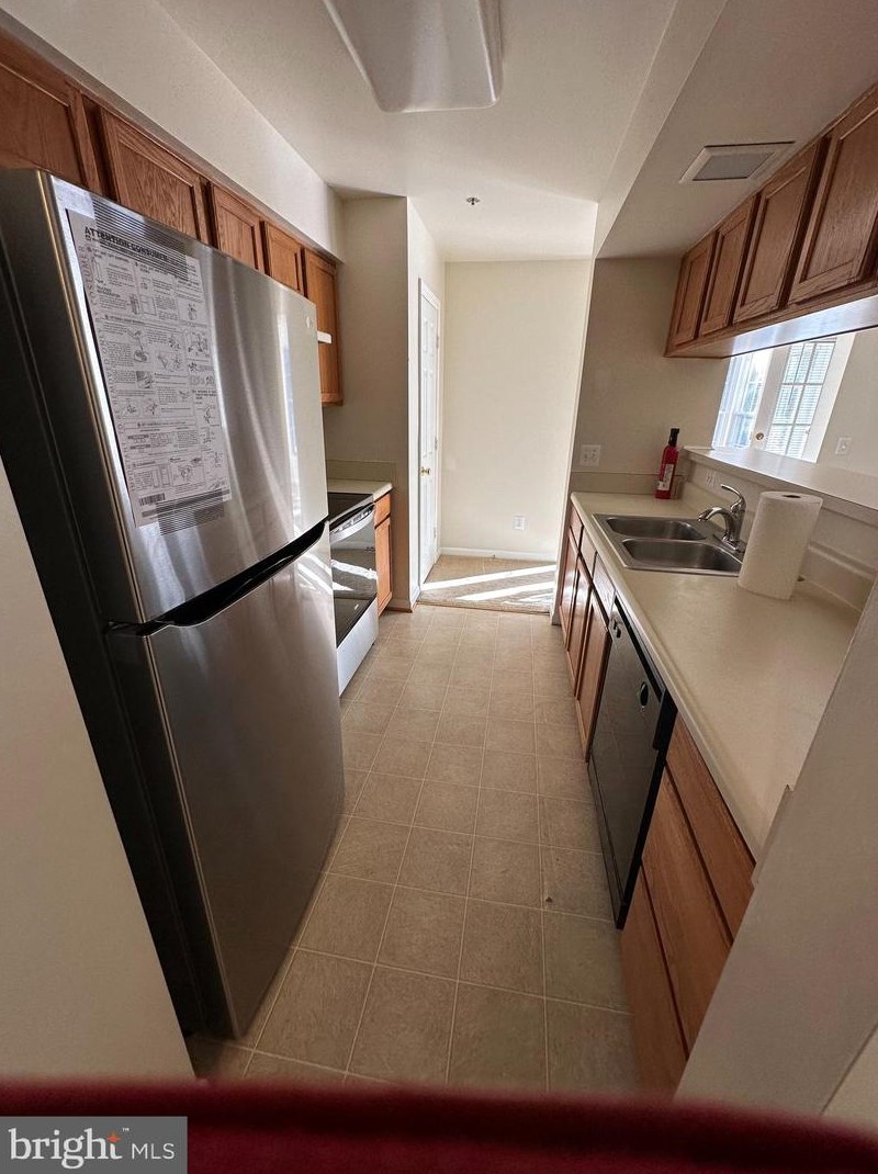 3620 Sherbrooke Cir #203, Woodbridge, VA 22192