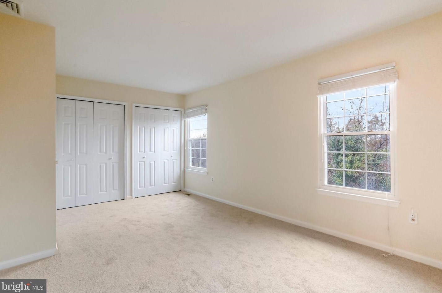 6683 Comanche Ct, Haymarket VA  20169-2937 exterior
