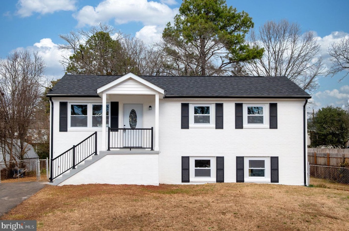 9720 Damascus Dr, Manassas VA  20109-3242 exterior